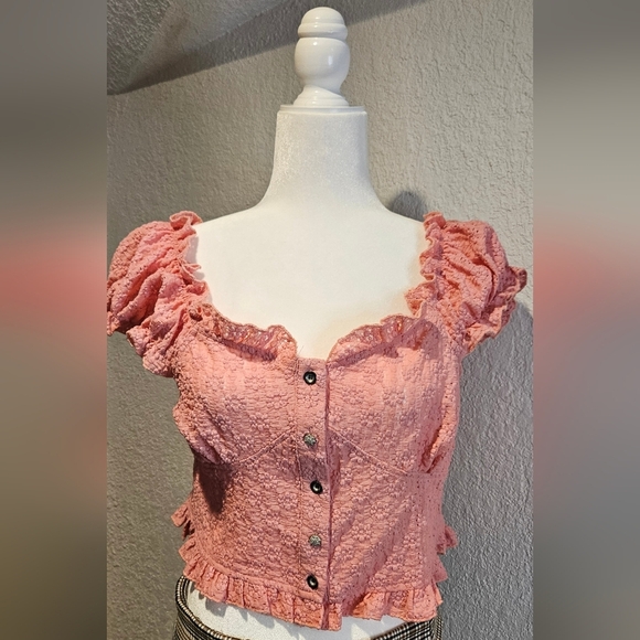 POL Pink Eyelet Crop Top Size Small - Picture 2 of 2
